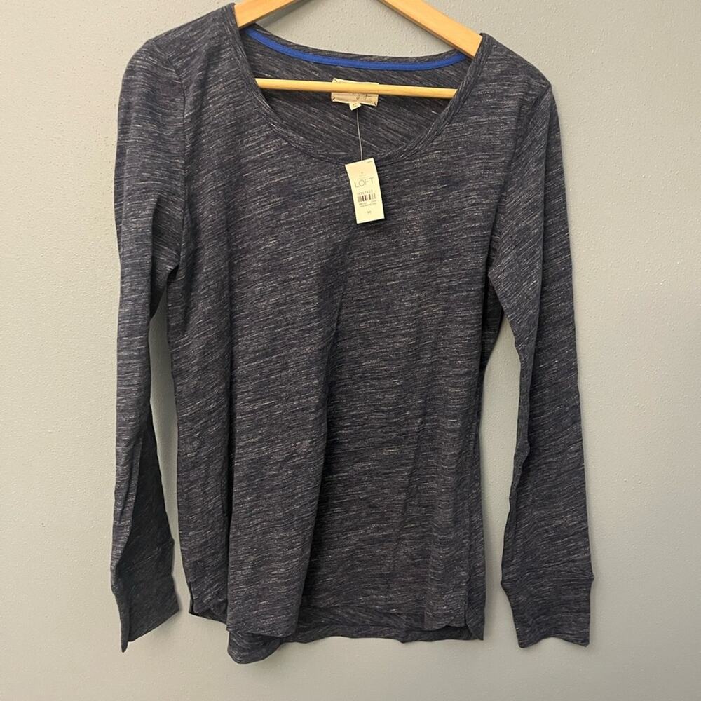 NWT LOFT Lou & Grey Long Sleeve T-Shirt